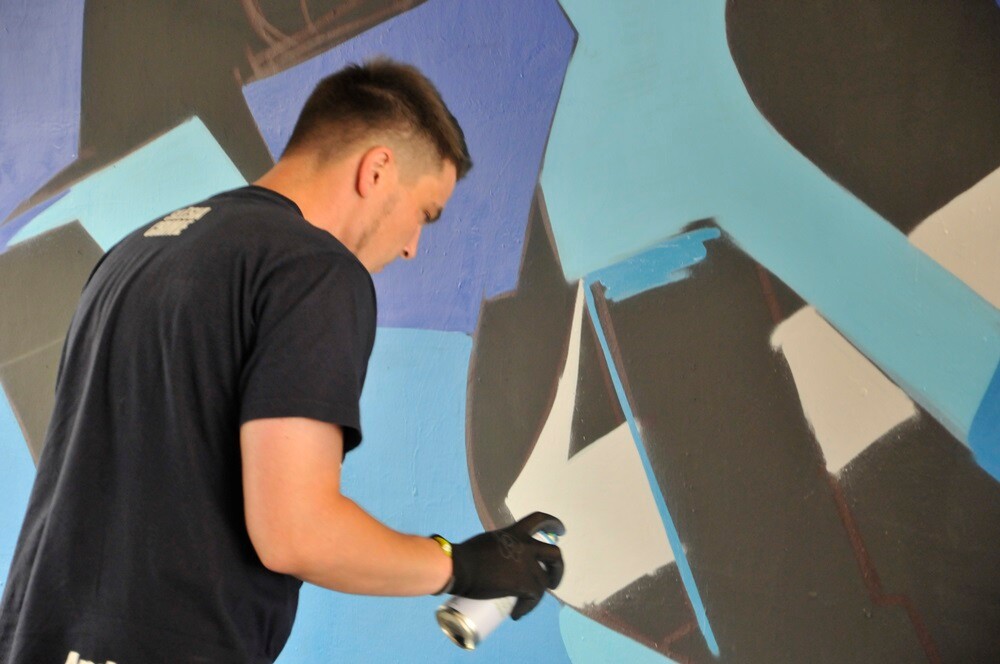 21 kwietnia odbyła się kolejna akcja "Graffiti Jam – Silesia w kolorze". Podczas tego wydarzenia grupa artystów upiększyła przejście podziemne przy ul. Klary pod Drogową Trasą Średnicową.