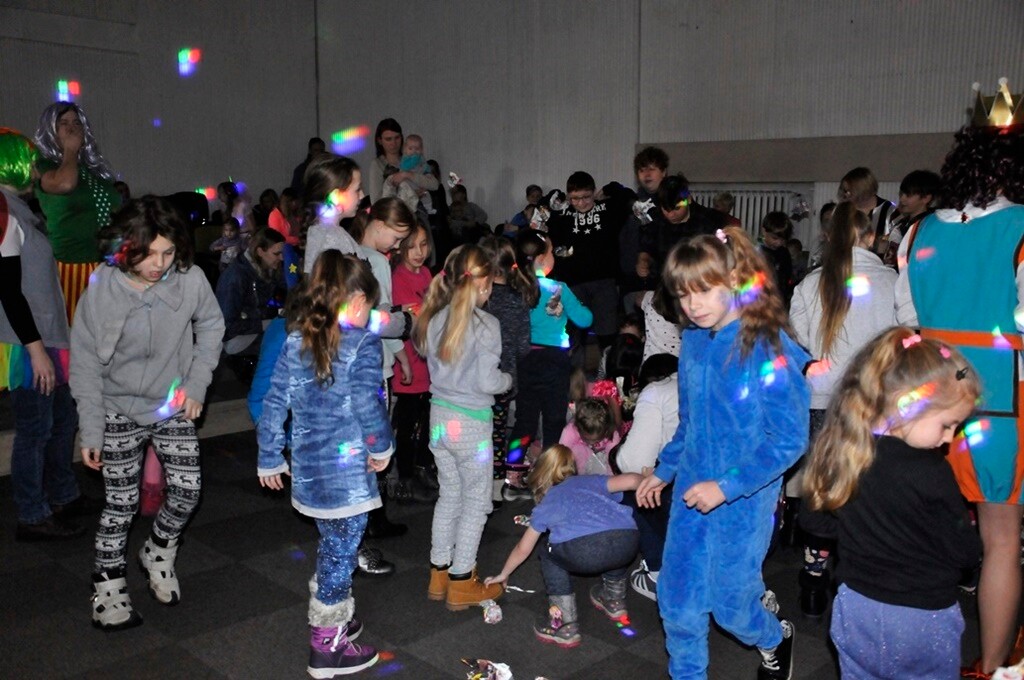 Fotorelacja z VI Gwiazdkowej Niespodzianki w Kościele Bożym w Rudzie Śląskiej.