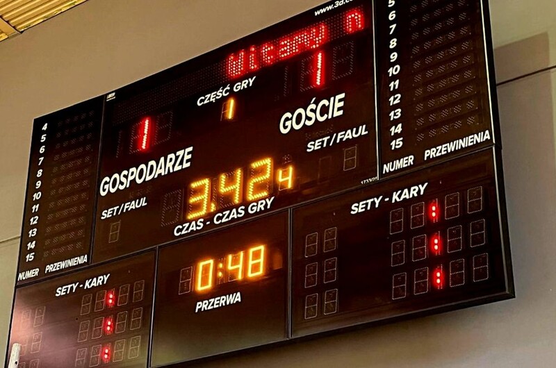 Hala MOSiR wzbogaciła się o nowe tablice wyników