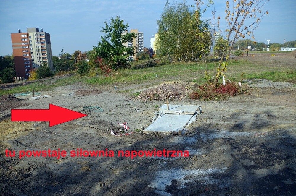 Trwa zagospodarowywanie hałdy przy ul.1 Maja na miejsce rekreacji. Jak zapowiada prezydent Grażyna Dziedzic prace zakończą się do końca tego roku.