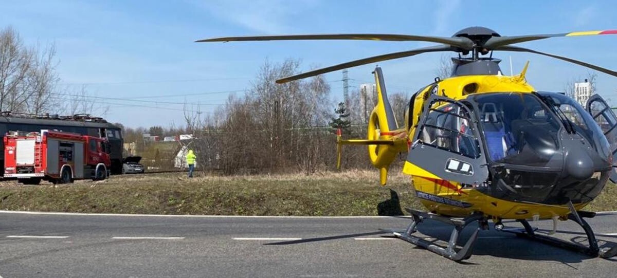 Na niestrzeżonym przejeździe kolejowym w Rudzie Śląskiej- Halembie przy ul. Nowy Świat doszło do niebezpiecznego zdarzenia / fot. KM PSP Ruda Śląska