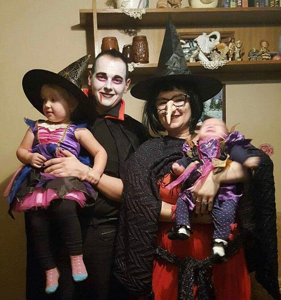 Cała straszna rodzinka ;)
dzielnica: Ruda