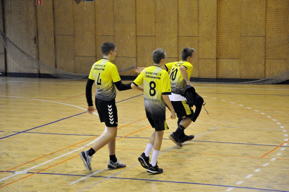 W niedzielę w hali MOSiR przy ul. Kłodnickiej w Rudzie Śląskiej odbył się turniej piłki ręcznej Autumn Handball Cup 2018. W rozgrywkach wzięło udział pięć drużyn: SPR Grunwald Ruda Śląska, MTS Chrzanów, ASPR Zawadzkie, Orzeł Opole oraz Gwardia Opole.