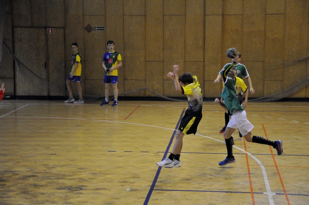 W niedzielę w hali MOSiR przy ul. Kłodnickiej w Rudzie Śląskiej odbył się turniej piłki ręcznej Autumn Handball Cup 2018. W rozgrywkach wzięło udział pięć drużyn: SPR Grunwald Ruda Śląska, MTS Chrzanów, ASPR Zawadzkie, Orzeł Opole oraz Gwardia Opole.