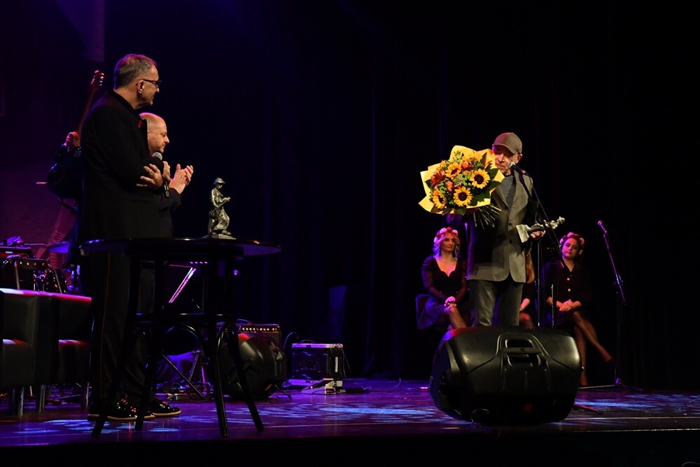 Już po raz 27. wybitni Ślązacy oraz osoby spoza Śląska za swoją działalność i pracę na rzecz regionu zostali nagrodzeni statuetką "Hanysa". / fot. Jacek Knapik