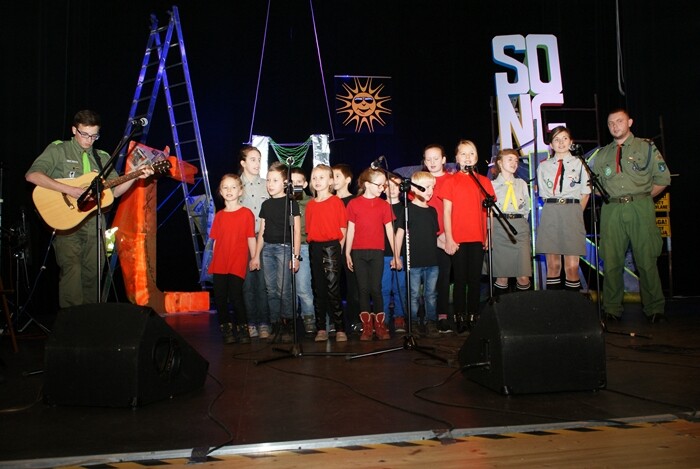 Harcerski "Cmok Song"