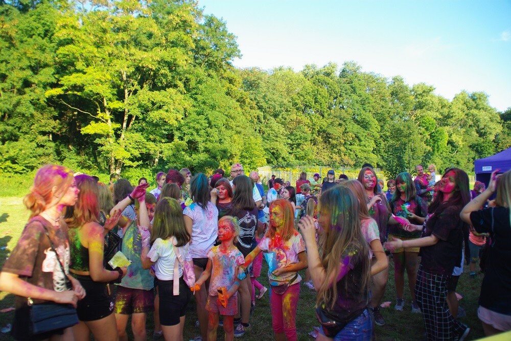 Eksplozja barw w Rudzie Śląskiej, czyli Holi Święto Kolorów 2021!