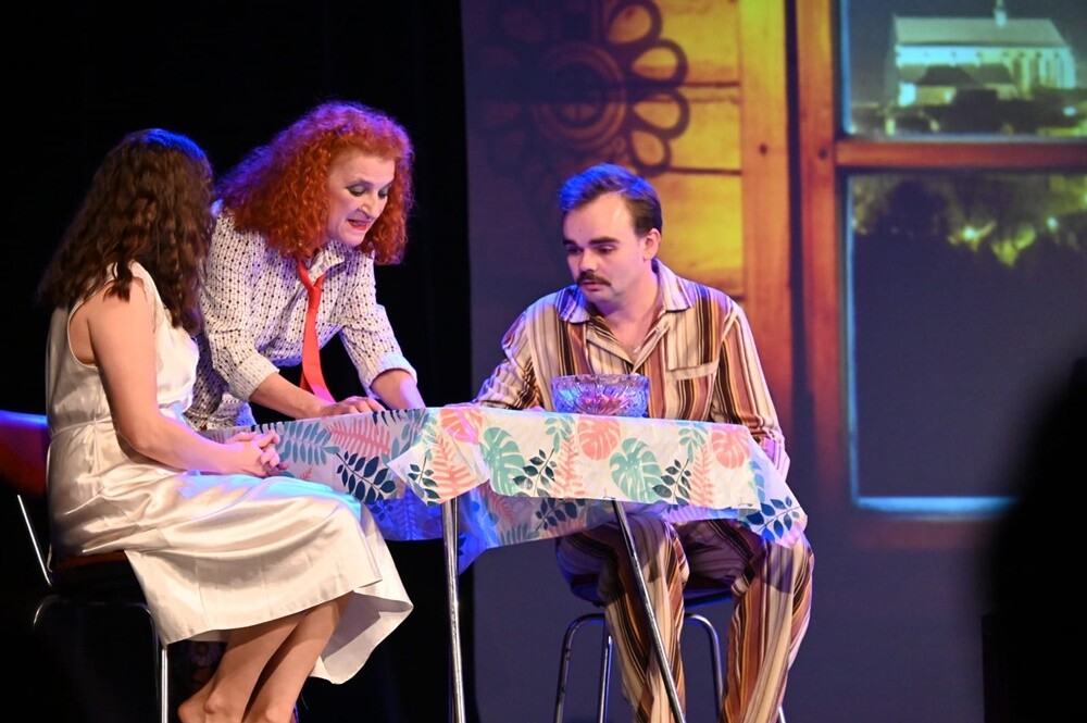 5 października br. odbyła się prapremiera spektaklu "Horror na wywczasie". / fot. UM Ruda Śląska