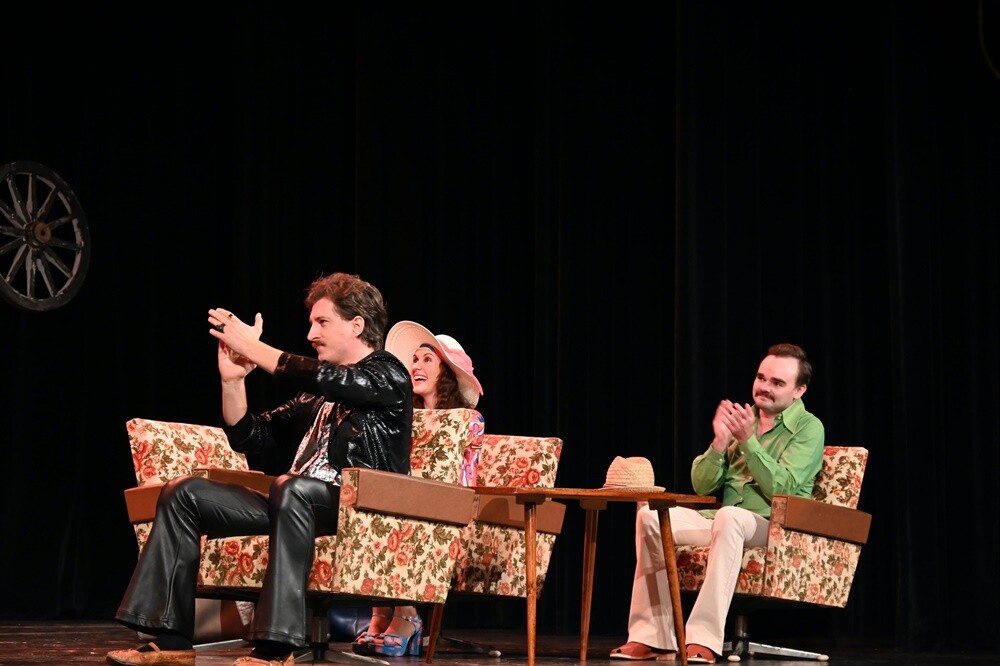 5 października br. odbyła się prapremiera spektaklu "Horror na wywczasie". / fot. UM Ruda Śląska