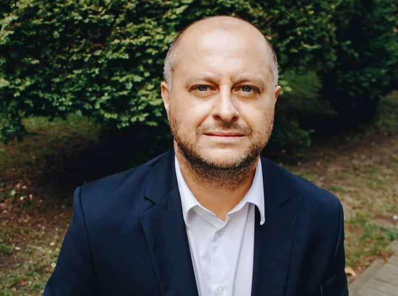 I turę przedterminowych wyborów prezydenckich wygrał Michał Pierończyk