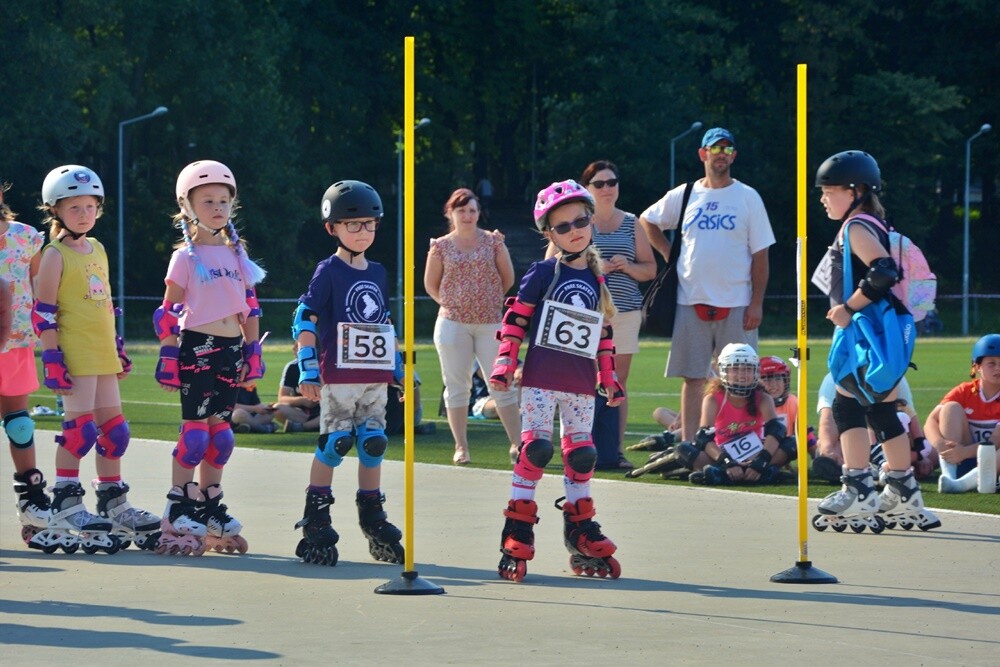 Wczoraj na Burloch Arenie odbył się II Festiwal Rolkowy. Impreza zgromadziła wielu miłośników jazdy na rolkach. Organizatorzy wydarzenia przygotowali wiele atrakcji zarówno dla najmłodszych, jak i dorosłych. 

fot. Jacek Knapik