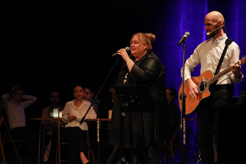 Niezwykłe przedstawienie przygotowane w ramach II "Zaduszek" Związku Górnośląskiego można było podziwiać 3 listopada w Domu Kultury w Bielszowicach. 