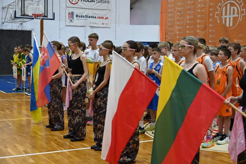 III Międzynarodowy Turniej Koszykówki U13 o Puchar Andrzeja Pluty za nami!/fot. FB Michał Pierończyk