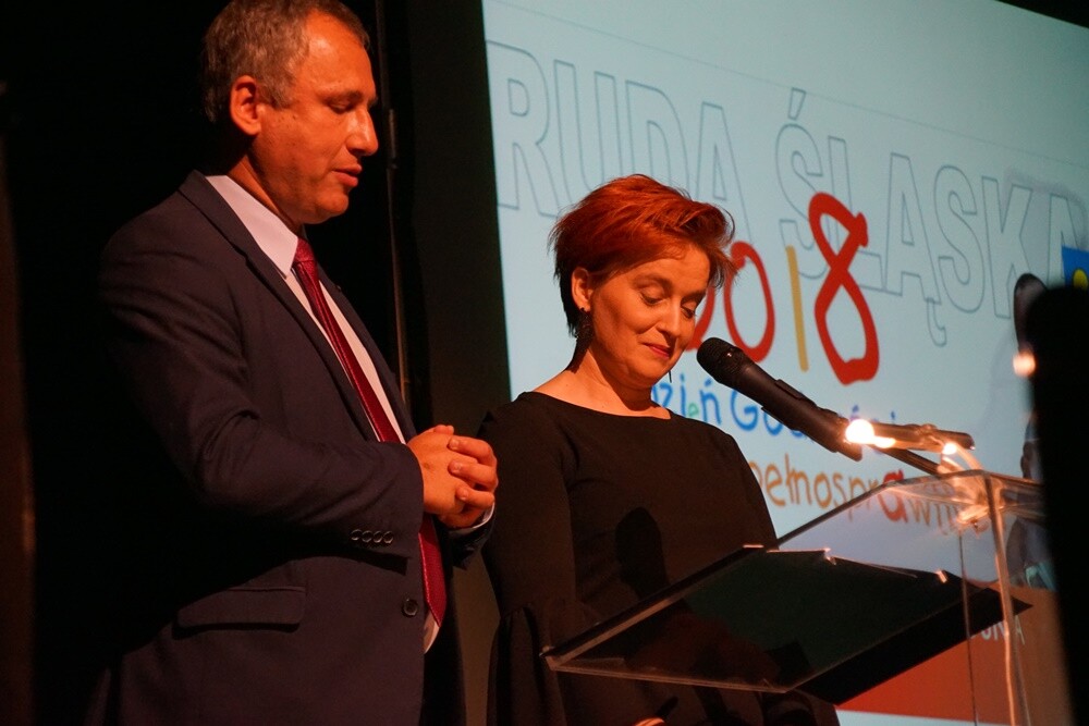 Już po raz piętnasty w Rudzie Śląskiej uroczyście zainaugurowano Tydzień Godności Osób Niepełnosprawnych, przekazując osobom, których obchodzimy święto, klucz do bram miasta.