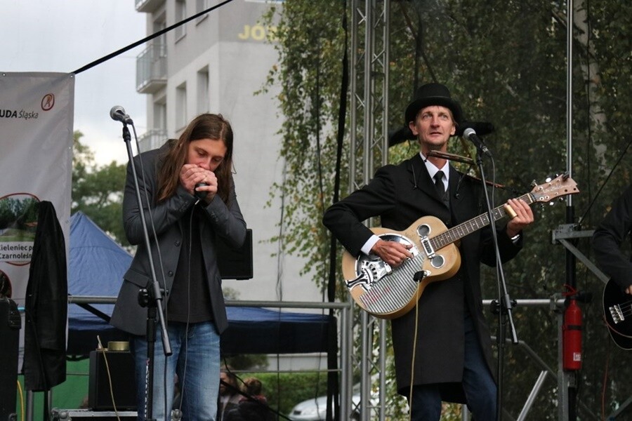 Zwiedzanie z przewodnikiem, warsztaty plastyczne, czy koncerty na zabytkowym osiedlu Ficinus - to tylko niektóre atrakcje, które przygotowano w ramach rudzkiej odsłony Industriady 2020.