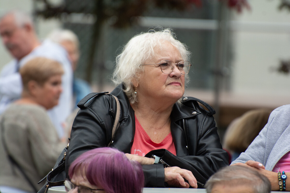 Seniorzy bawili się na całego w Nowym Bytomiu! Tak wyglądała Rudzka Senioriada [ZDJĘCIA] / fot. Marek i Krzysztof Faber