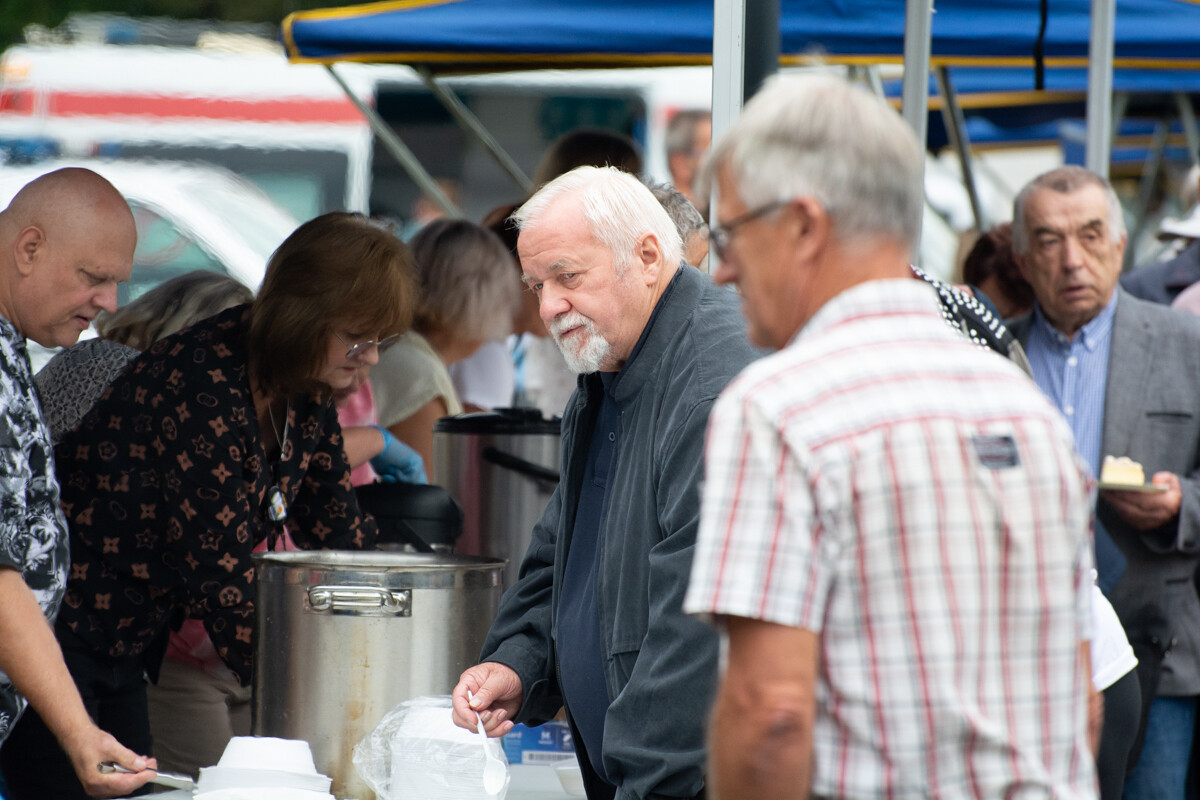 Seniorzy bawili się na całego w Nowym Bytomiu! Tak wyglądała Rudzka Senioriada [ZDJĘCIA] / fot. Marek i Krzysztof Faber