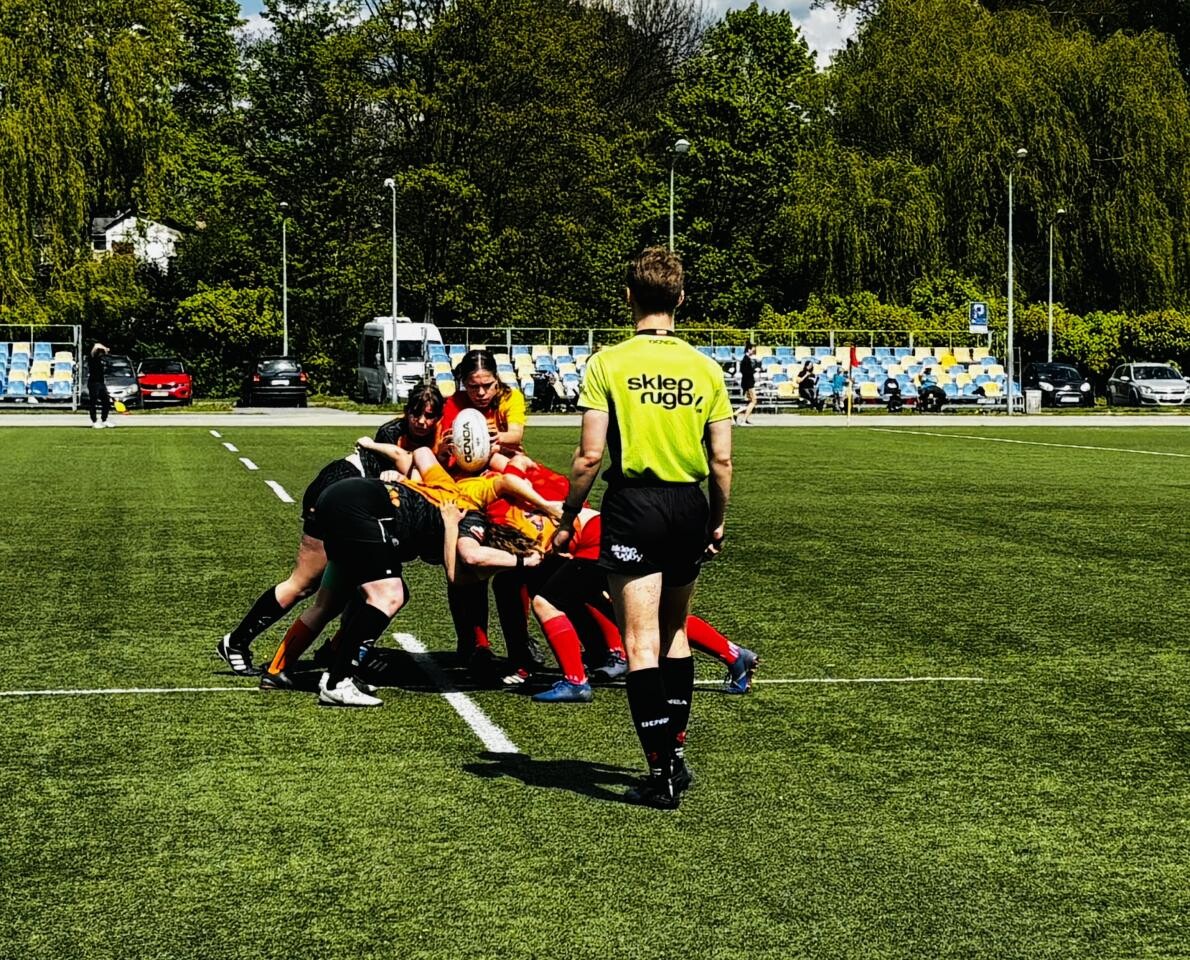 Rudzkie rugbistki do lat 16 (kadetki) zajęły 4 miejsce w rozgrywanym w sobotę IV turnieju Mistrzostw Polski Kobiet Rugby 7 U16 / fot. K. S. RUGBY Ruda Śląska
