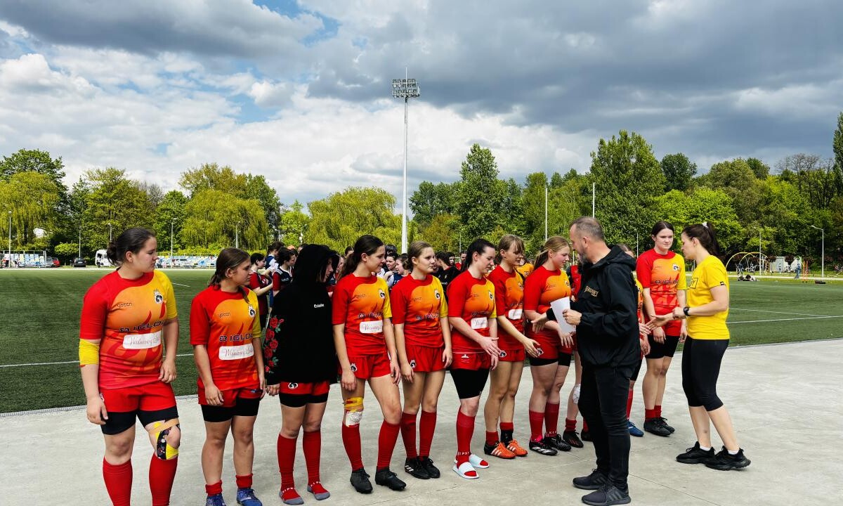 Rudzkie rugbistki do lat 16 (kadetki) zajęły 4 miejsce w rozgrywanym w sobotę IV turnieju Mistrzostw Polski Kobiet Rugby 7 U16 / fot. K. S. RUGBY Ruda Śląska