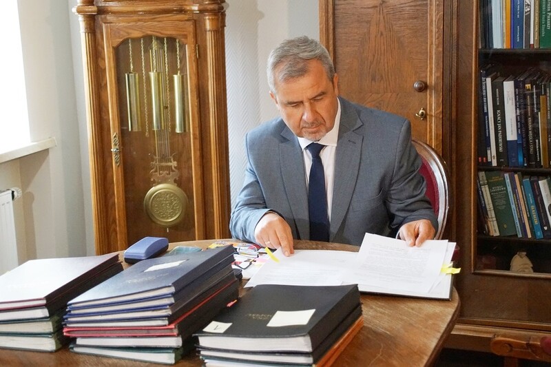 Jacek Morek: "Moją misją jest przeprowadzenie miasta "suchą stopą" do nowych wyborów"