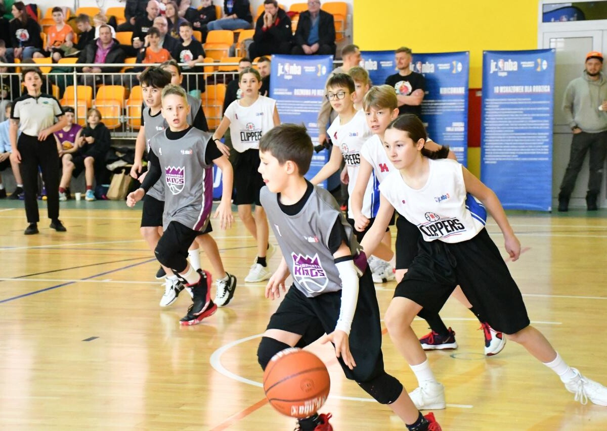 Wczoraj, 20 stycznia w sali gimnastycznej Szkoły Podstawowej nr 14 w Rudzie Śląskiej odbyła się druga edycja Jr. NBA Projekt Basket League / fot. Jacek Knapik