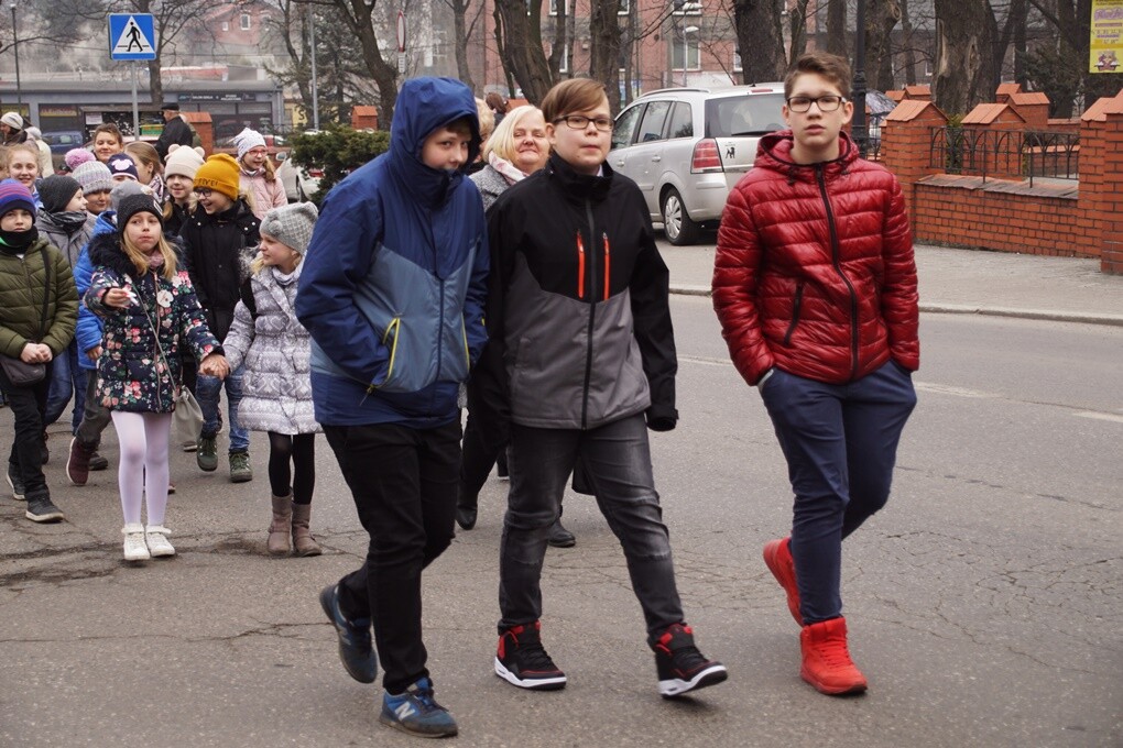 Szkoła Podstawowa nr 13 im. A. Szklarskiego obchodzi w tym roku swoje 50-lecie.