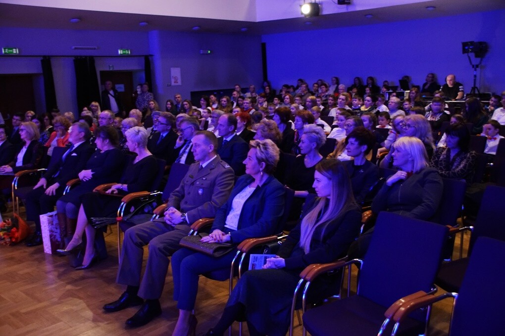 Szkoła Podstawowa nr 13 im. A. Szklarskiego obchodzi w tym roku swoje 50-lecie.