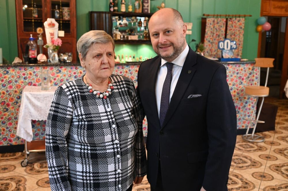 Jubileusze seniorów w siedzibie chóru "Słowiczek"/fot. FB Michał Pierończyk