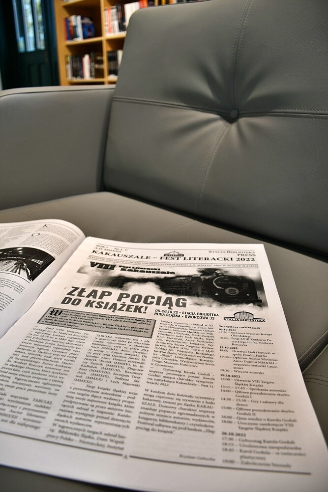 Wczoraj w Stacji Biblioteka odbyło się kolejne wydarzenie w ramach Festu Literackiego "Kakauszale" - VIII Targi Śląskiej Książki. W czasie imprezy śląscy wydawcy zaprezentowali swoje najnowsze książki, które podpisywane były przez autorów biorących udział w targach. 

fot. Jacek Knapik