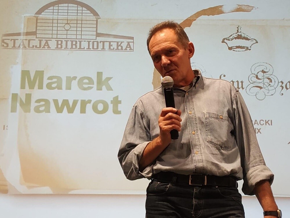 Zakończył się Fest Literacki "KakauSzale". Wydarzenie odbywało się od 27 do 29 listopada br. na zabytkowym dworcu kolejowym w Rudzie Śląskiej – Chebziu, gdzie swoją siedzibę ma "Stacja Biblioteka”. Na imprezę zjechało wielu znanych autorów książek z Górnego Śląska.