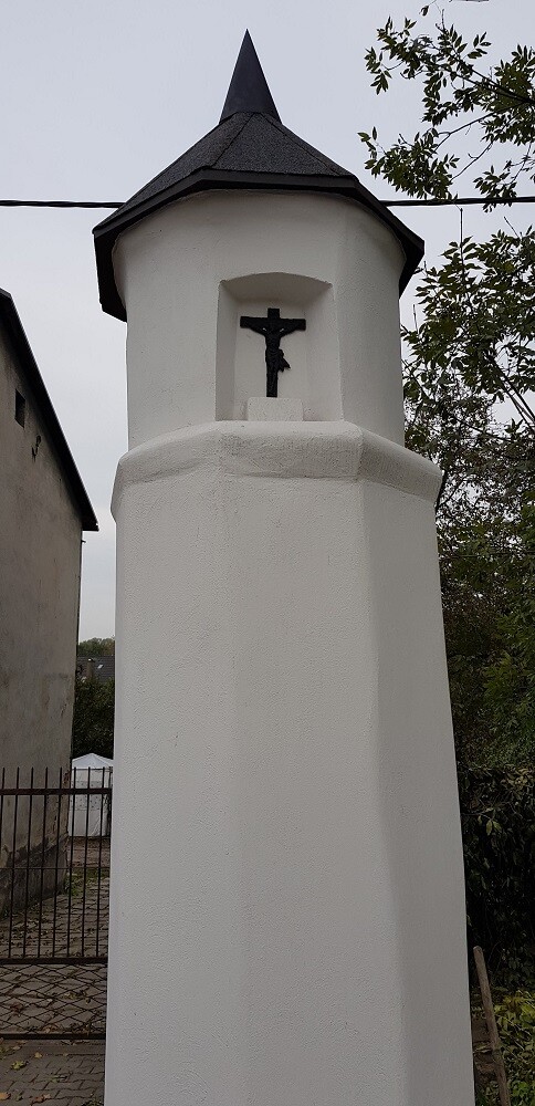 Zabytkowa kapliczka "szwedzka" w Bielszowicach przeszła kompleksową renowację. Prace były podyktowane złym stanem technicznym tego obiektu.