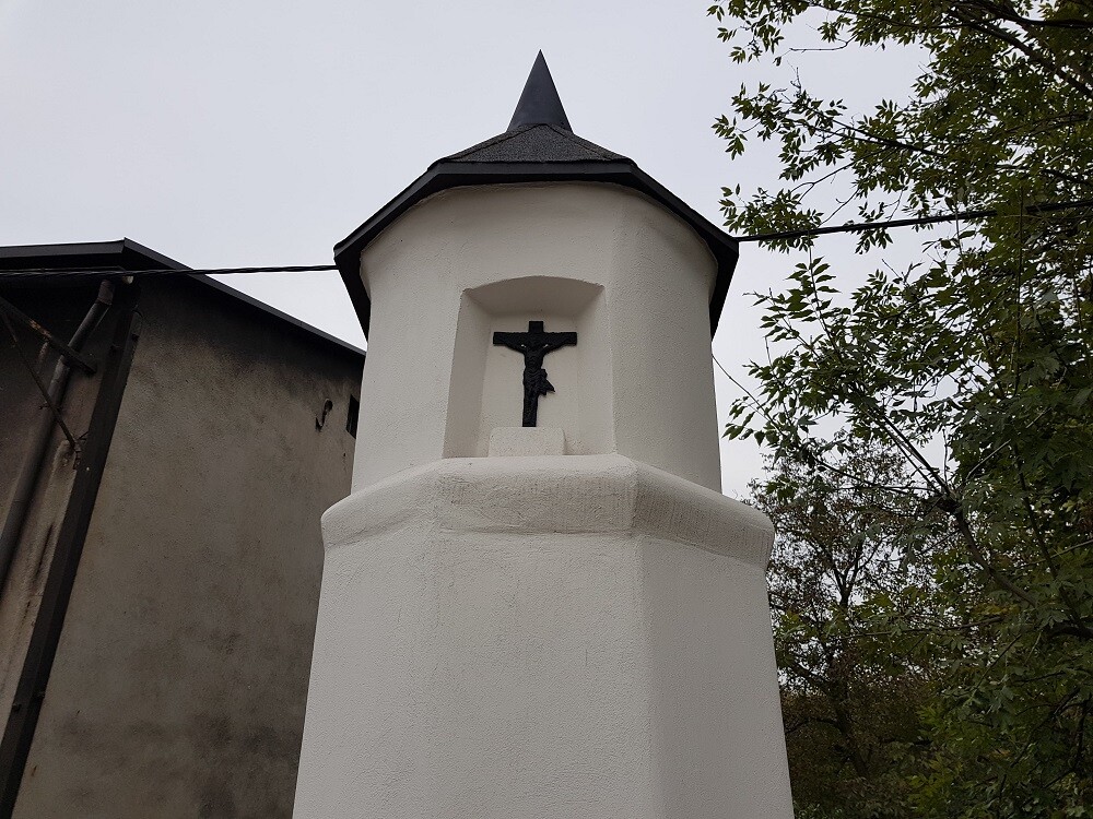 Zabytkowa kapliczka "szwedzka" w Bielszowicach przeszła kompleksową renowację. Prace były podyktowane złym stanem technicznym tego obiektu.