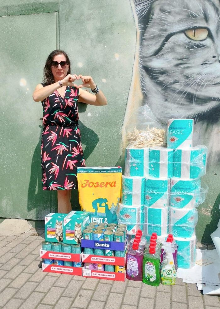 Zapasy karmy przekazane schronisku "Fauna"/fot. TOZ Fauna