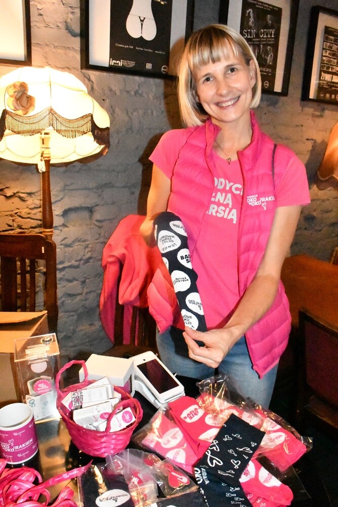 W piątek, 7 października, w Kinie Patria odbyło się pierwsze po przerwie spotkanie z cyklu "Kino dla Kobiet". Na rudzianki, jak zwykle czekało wiele atrakcji!

fot. Jacek Knapik