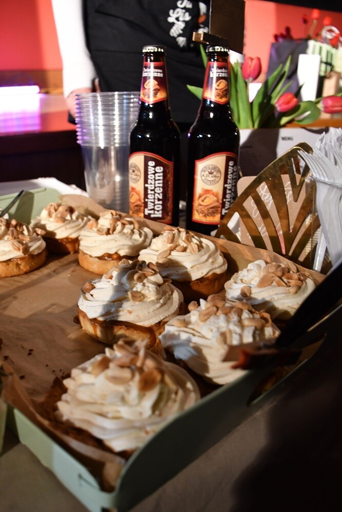 Wczoraj w Kinie Patria odbyło się pierwsze w tym roku spotkanie z cyklu "Kino dla Kobiet". Na rudzianki jak zwykle czekało pełno atrakcji!

fot. Jacek Knapik