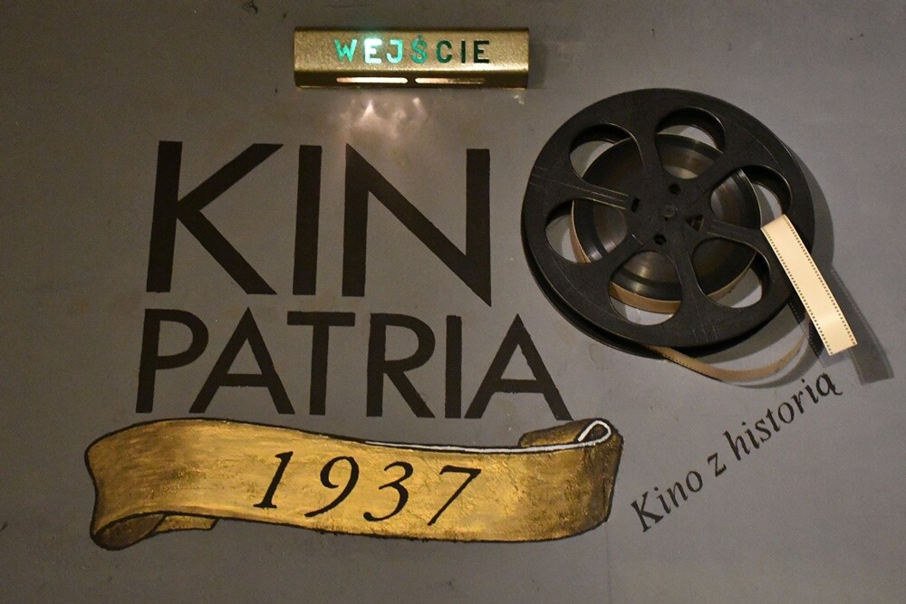 Wczoraj w Kinie Patria odbyło się pierwsze w tym roku spotkanie z cyklu "Kino dla Kobiet". Na rudzianki jak zwykle czekało pełno atrakcji!

fot. Jacek Knapik