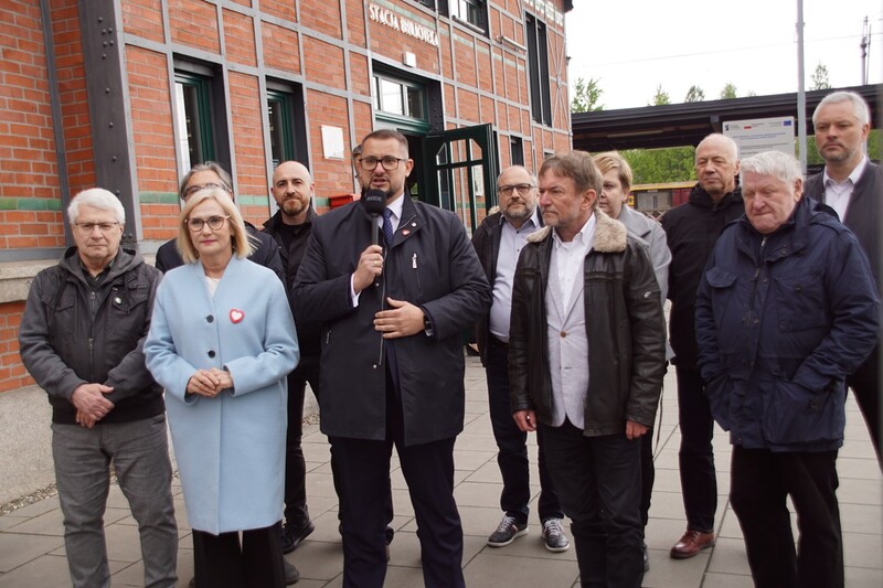 KO apeluje, by nie głosować na kandydata PiS. Nie popiera też Michała Pierończyka