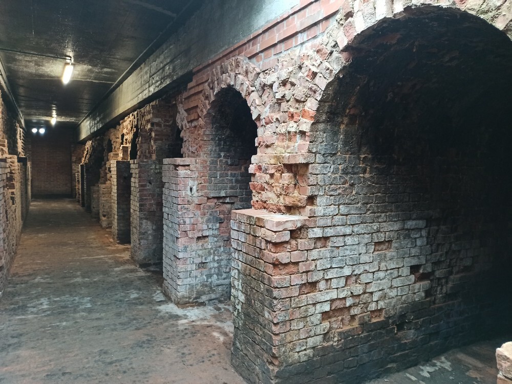 Teren po dawnej koksowni Orzegów w Rudzie Śląskiej zyskał drugie życie. Został oczyszczony z niebezpiecznych substancji, a cały obszar dawnego zakładu zaadaptowano na park z licznymi atrakcjami, m.in. tarasem widokowym, górką saneczkową, placami zabaw czy ścieżką dydaktyczną.