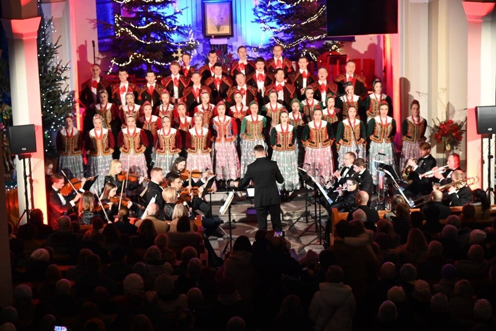 Kolędowanie z Zespołem Pieśni i Tańca „Śląsk” w Bielszowicach. / fot. UM Ruda Śląska