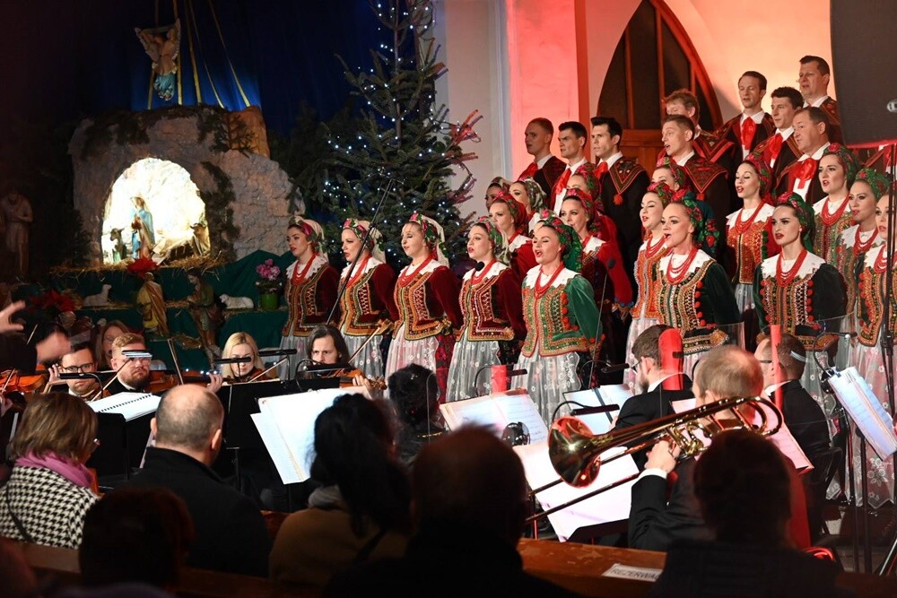 Kolędowanie z Zespołem Pieśni i Tańca „Śląsk” w Bielszowicach. / fot. UM Ruda Śląska