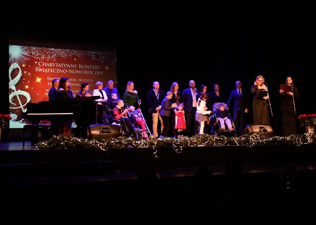 Za nami Charytatywny Koncert świąteczno-noworoczny dla "7 Wspaniałych" [ZDJĘCIA] / fot. Jacek Knapik