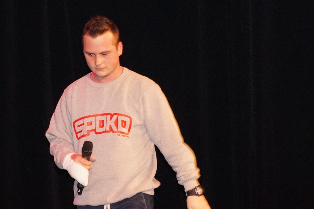 Wczoraj w Miejskim Centrum Kultury im. Henryka Bisty odbył się "Charytatywny koncert dla Dawida" - ucznia I Liceum Ogólnokształcącego im. Adama Mickiewicza, który w wakacje uległ poważnemu wypadkowi.