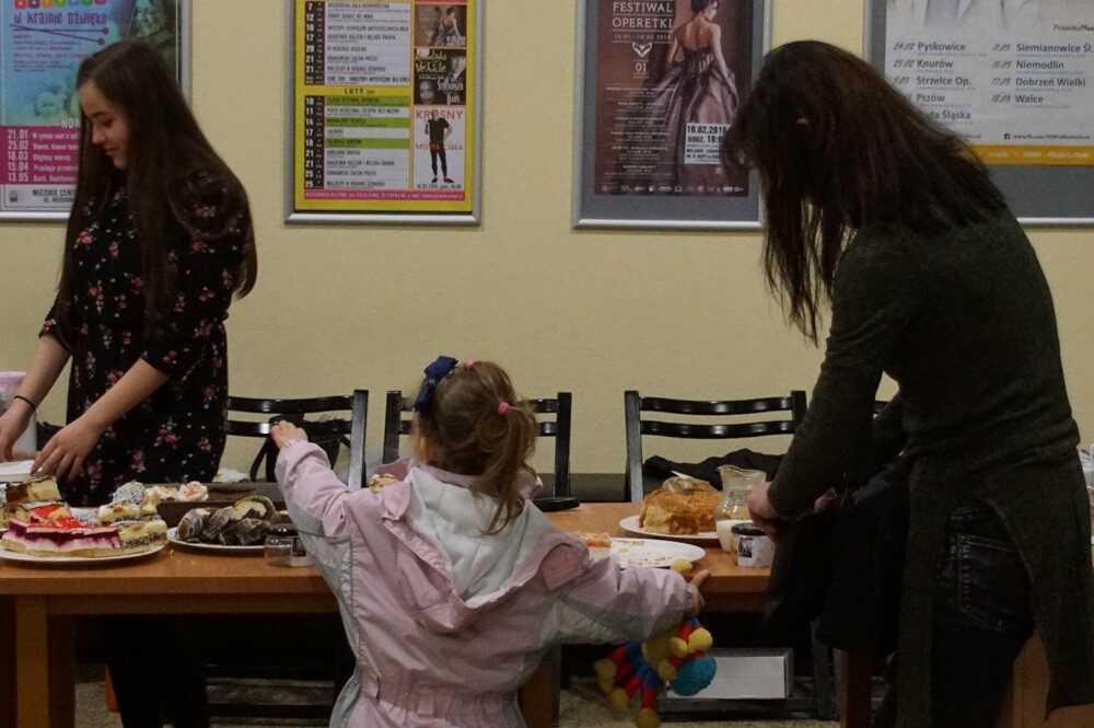 Wczoraj w Miejskim Centrum Kultury im. Henryka Bisty odbył się "Charytatywny koncert dla Dawida" - ucznia I Liceum Ogólnokształcącego im. Adama Mickiewicza, który w wakacje uległ poważnemu wypadkowi.