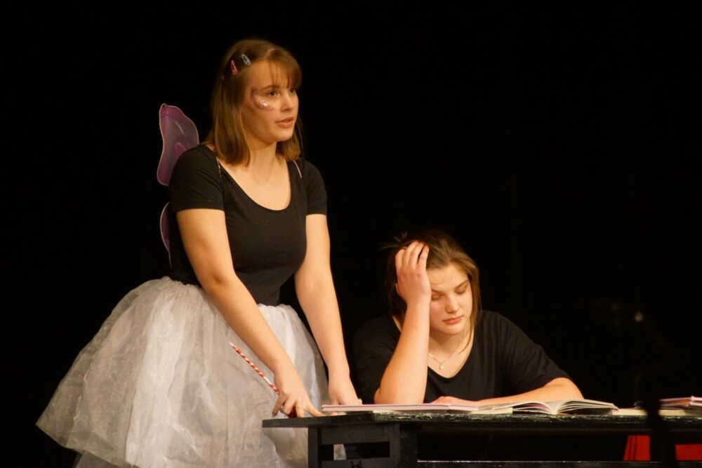 W Miejskim Centrum Kultury im. Henryka Bisty odbył się koncert charytatywny dla Magdy Szczurek, absolwentki ZSO nr 1, która choruje na zespół MELAS. Cały dochód z koncertu zostanie przekazany na leczenie dziewczyny.