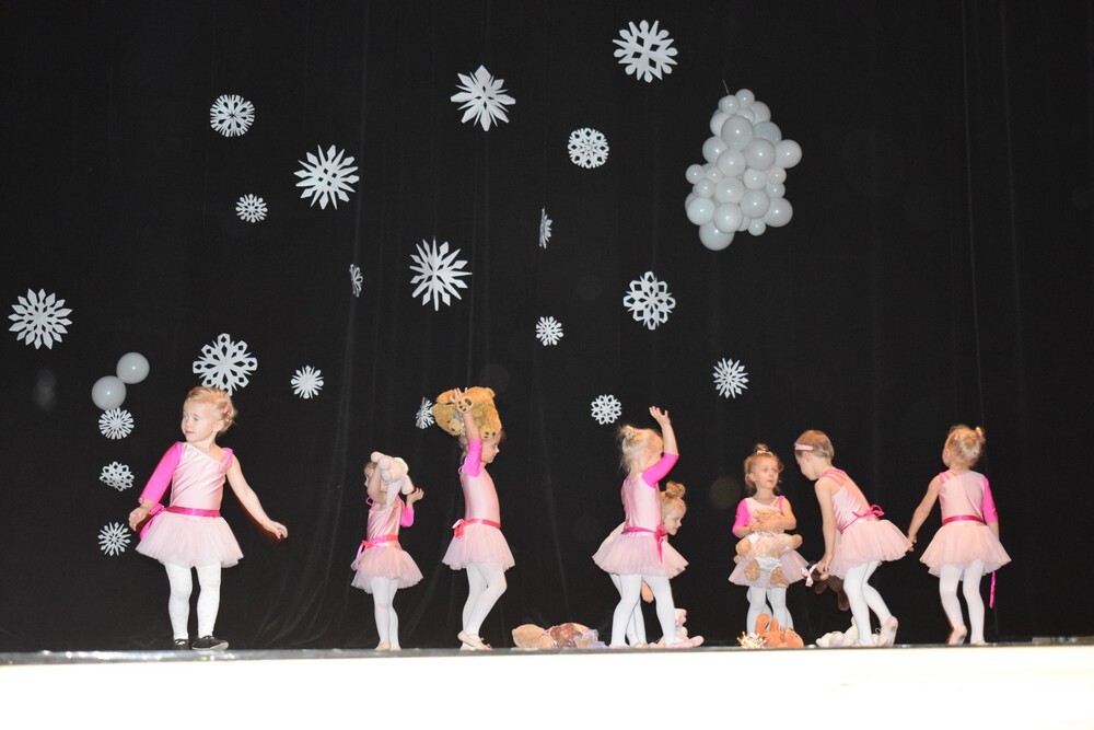 W bielszowickim Domu Kultury odbył się Świąteczny Koncert Sekcji DK.