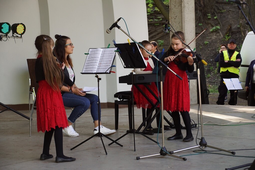 Koncert w Parku Kozioła.