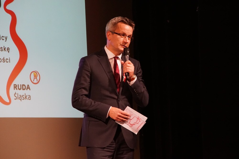 W Miejskim Centrum Kultury im. Henryka Bisty odbył się koncert z okazji 100-lecia odzyskania Niepodległości przez Polskę. Na scenie wystąpili uczniowie Zespołu Szkół Muzycznych I i II st. w Rudzie Śląskiej, uczniowie sekcji wokalnej Państwowej Szkoły Muzycznej I i II st. w Gliwicach oraz uczniowie Ogólnokształcącej Szkoły Baletowej w Bytomiu.