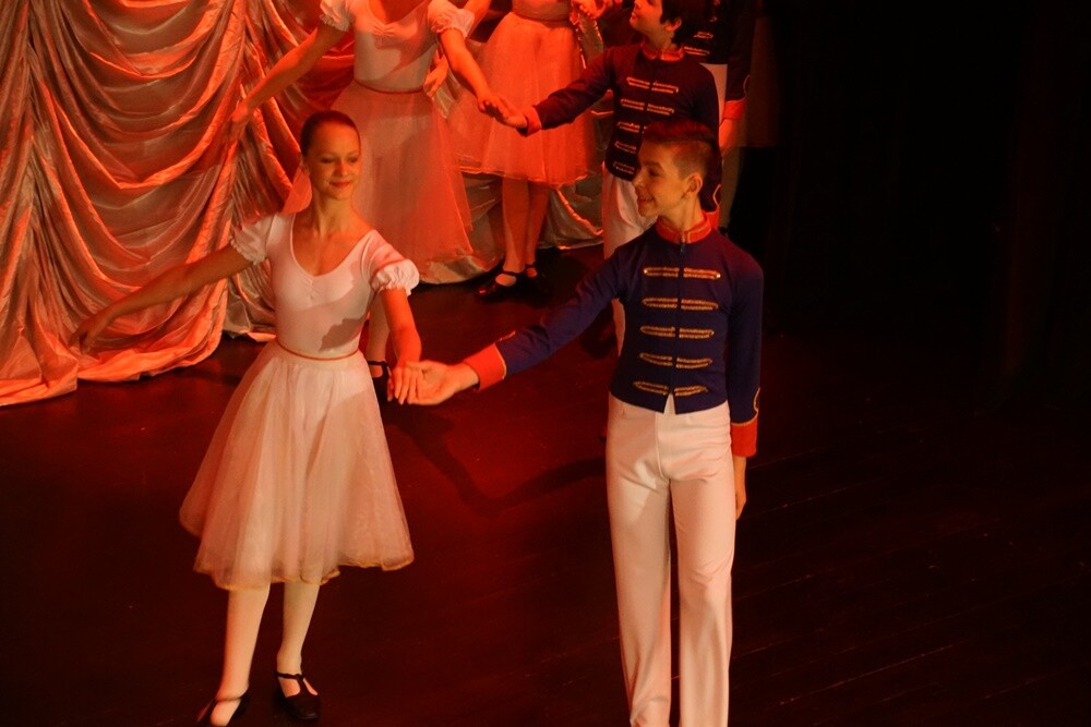 W Miejskim Centrum Kultury im. Henryka Bisty odbył się koncert z okazji 100-lecia odzyskania Niepodległości przez Polskę. Na scenie wystąpili uczniowie Zespołu Szkół Muzycznych I i II st. w Rudzie Śląskiej, uczniowie sekcji wokalnej Państwowej Szkoły Muzycznej I i II st. w Gliwicach oraz uczniowie Ogólnokształcącej Szkoły Baletowej w Bytomiu.