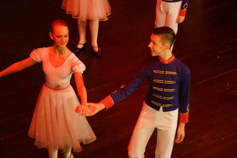 W Miejskim Centrum Kultury im. Henryka Bisty odbył się koncert z okazji 100-lecia odzyskania Niepodległości przez Polskę. Na scenie wystąpili uczniowie Zespołu Szkół Muzycznych I i II st. w Rudzie Śląskiej, uczniowie sekcji wokalnej Państwowej Szkoły Muzycznej I i II st. w Gliwicach oraz uczniowie Ogólnokształcącej Szkoły Baletowej w Bytomiu.