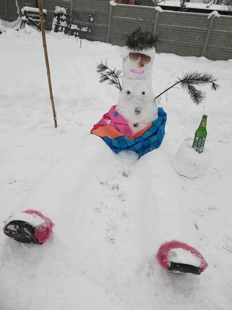 Śnieg zadomowił się u nas chyba na dobre. Skoro jest śnieg, muszą być też bałwanki!